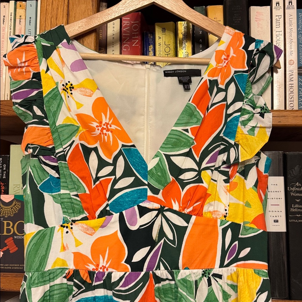 Maggy London bright floral maxi dress 8